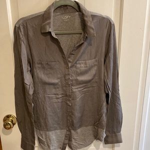 Loft S button down shirt with cotton on lower part and back with slit on back